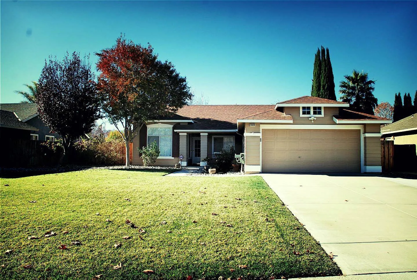 2030 Evelyns Dr photo 1