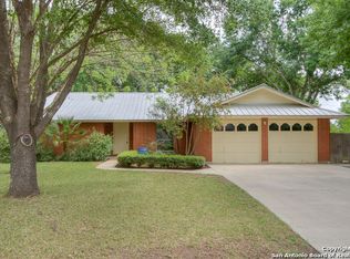 301 Westbend Cir, Seguin, TX 78155