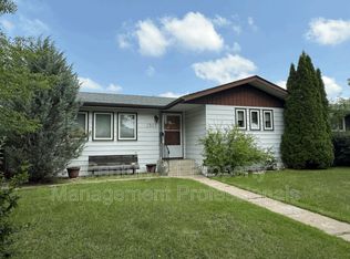 9503 Sherridon Dr, Fort Saskatchewan, AB T8L1W4
