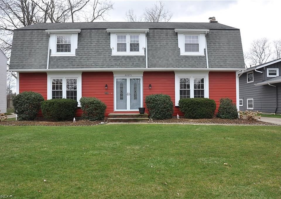 1st image of 22275 Sycamore Dr