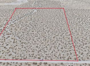 111 Lupin Rd, Phelan, CA 92371