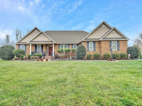 1036 Williams Xing, Forest, VA 24551
