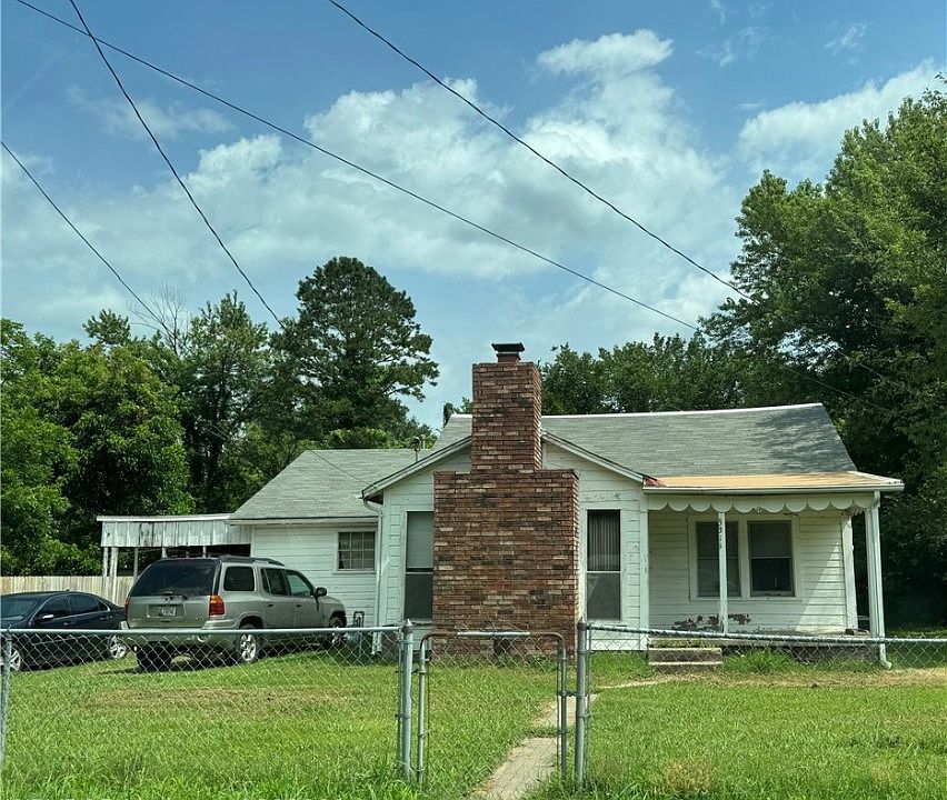 1st image of 3311 Oak Grove St