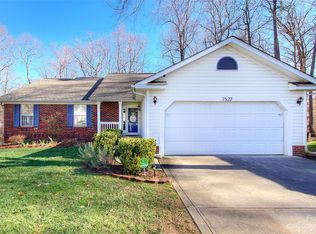 7522 Hubbard Woods Rd, Charlotte, NC 28269