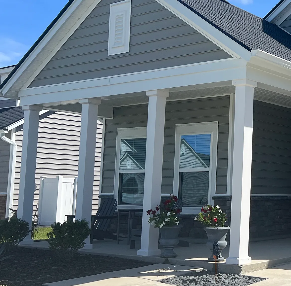 4097 Da Vinci Dr — Photo 2