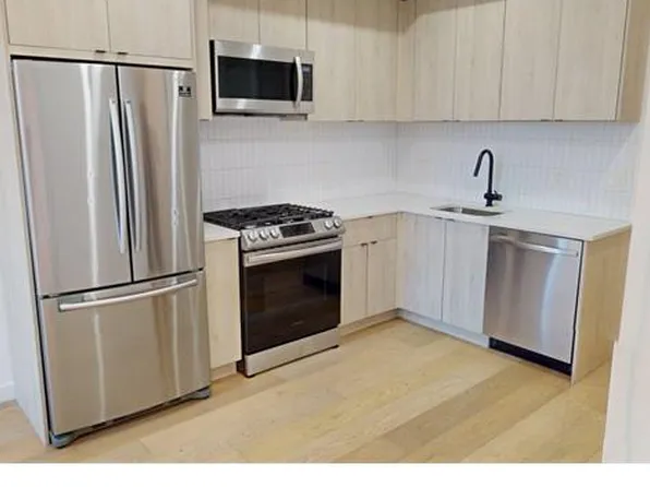 1806 I St NE, Washington, DC