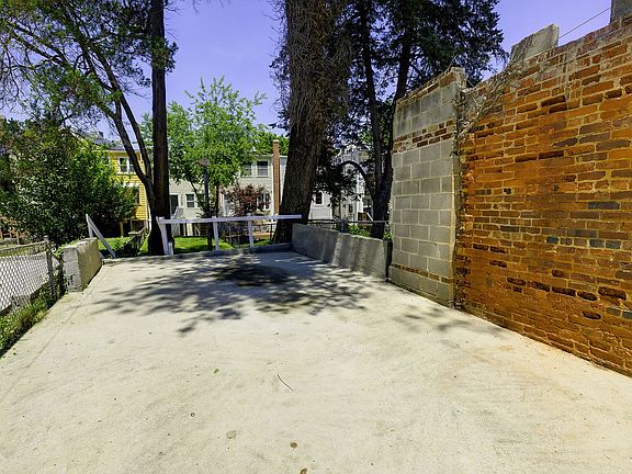 5th image of 514 Missouri Ave NW