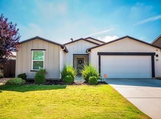 143 E Sedona Ave, Visalia, CA