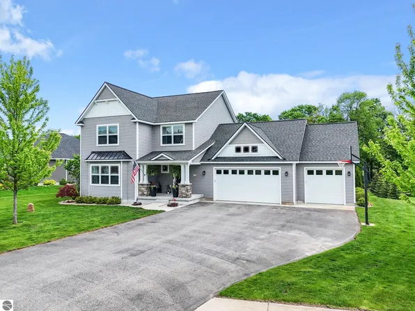 3530 Angling Way, Traverse City, MI 49685