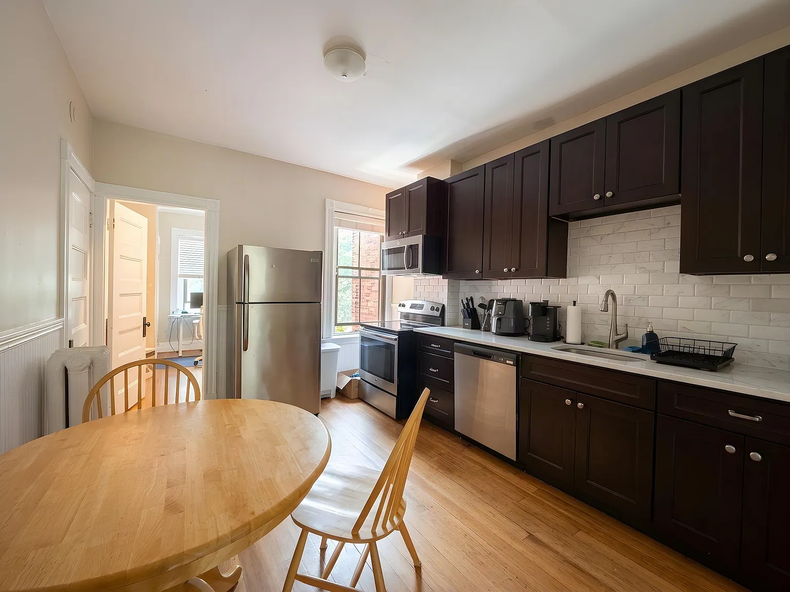 3 bed, 1480 sqft, $1,500 — Photo 3