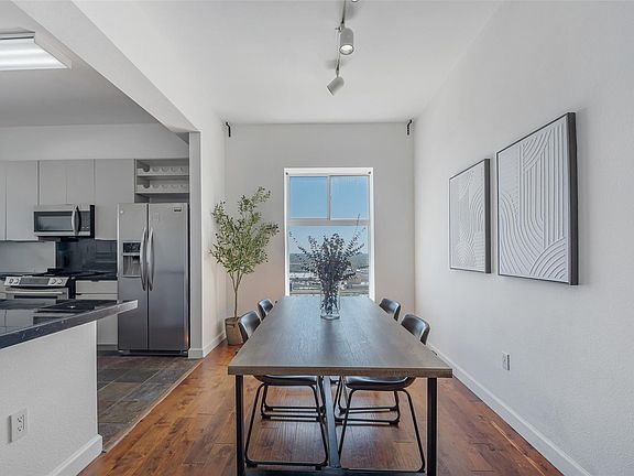 5th image of 3505 Sage Rd Unit 2210