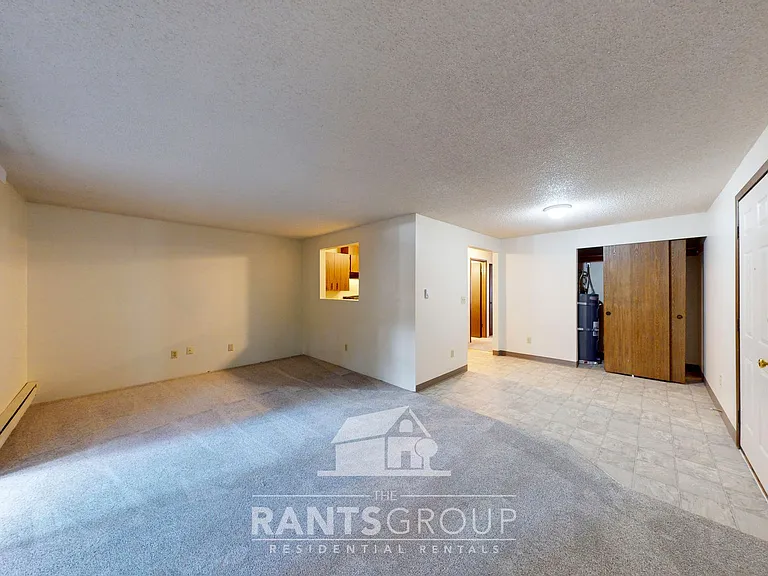 Lovely, wooded 2-bedroom apartment with a large private deck and in-unit washer & dryer! — Photo 16