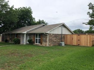 2113 Rockwood Dr, Carrollton, TX 75007