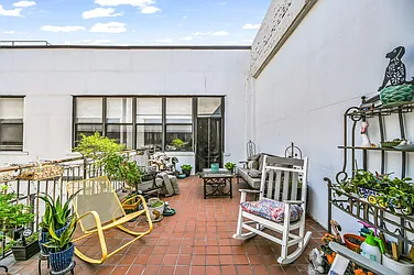 300 Communipaw Avenue, #157