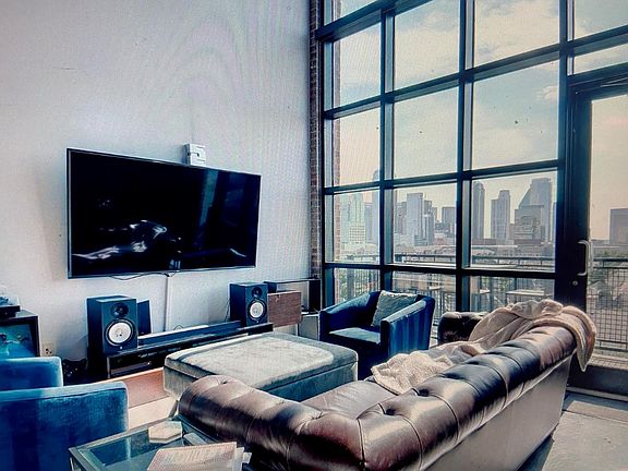 3rd image of 3110 Thomas Ave APT 739