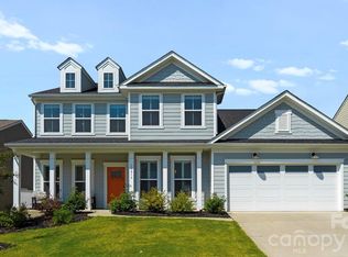 11016 Larkslea Ln, Charlotte, NC 28278