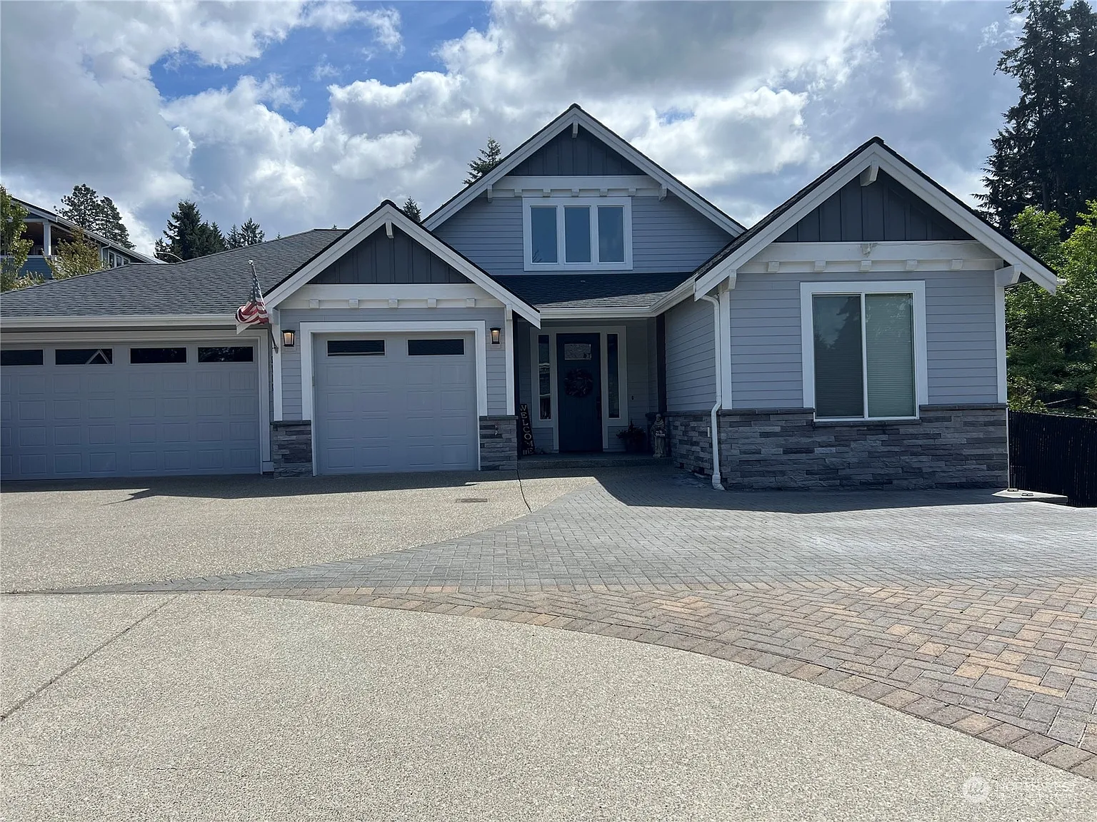 2712 Tasanee Court photo 1