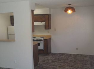 2111 Waldon St APT A, Redding, CA 96001