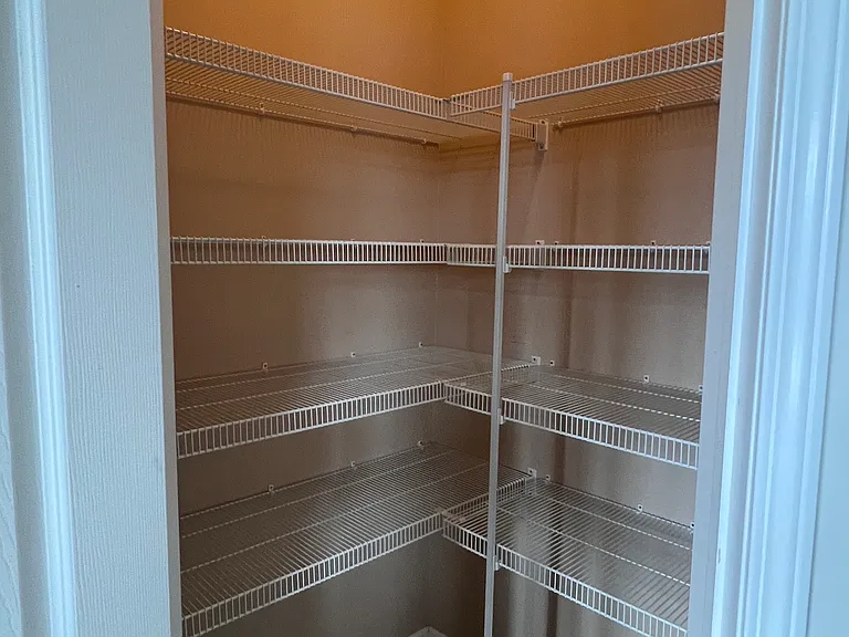 Walk-in pantry