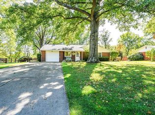 1721 Acreview Dr, Cincinnati, OH 45240