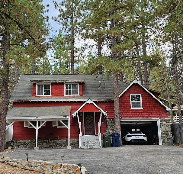 1155 Lark Dr — Photo 18