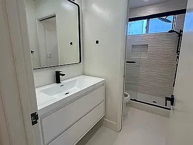 8223 Blackburn Ave. — Photo 14