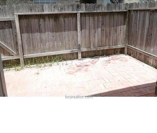 4th image of 3315 Forestwood Dr #A