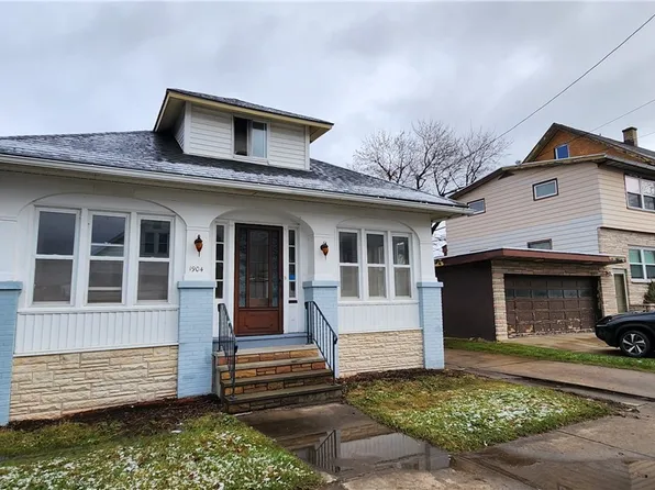 1904 Noyes St, Utica, NY 13502