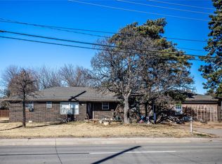2221 E Davis Ave, Weatherford, OK 73096
