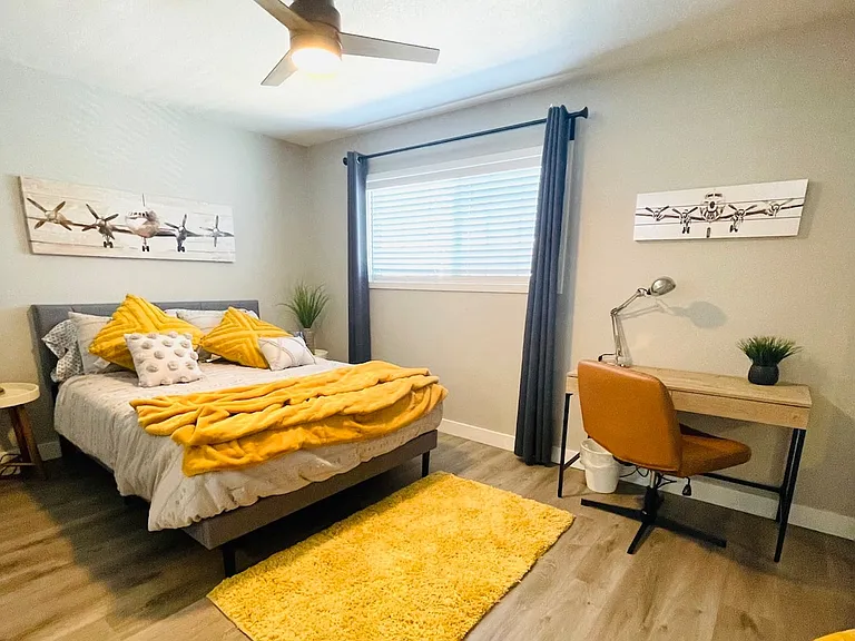 5608 Hillsdale Blvd #C — Photo 38