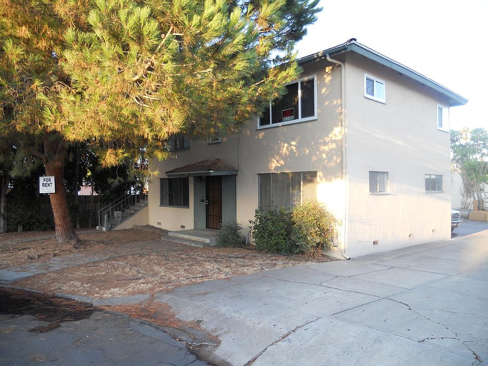 Cul-de-sac location (unit is the bottom of this duplex). Tree will be removed.