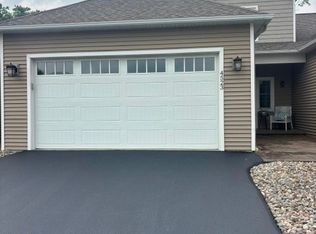 4523 Lauder Ln #4B, Skaneateles, NY 13152