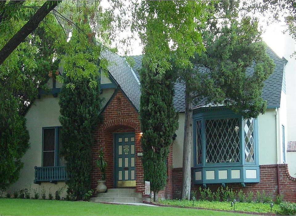 1st image of 1524 N Pacific Ave
