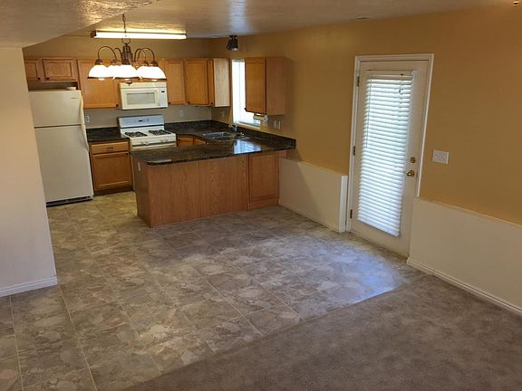 Downstairs kitchen and dining area