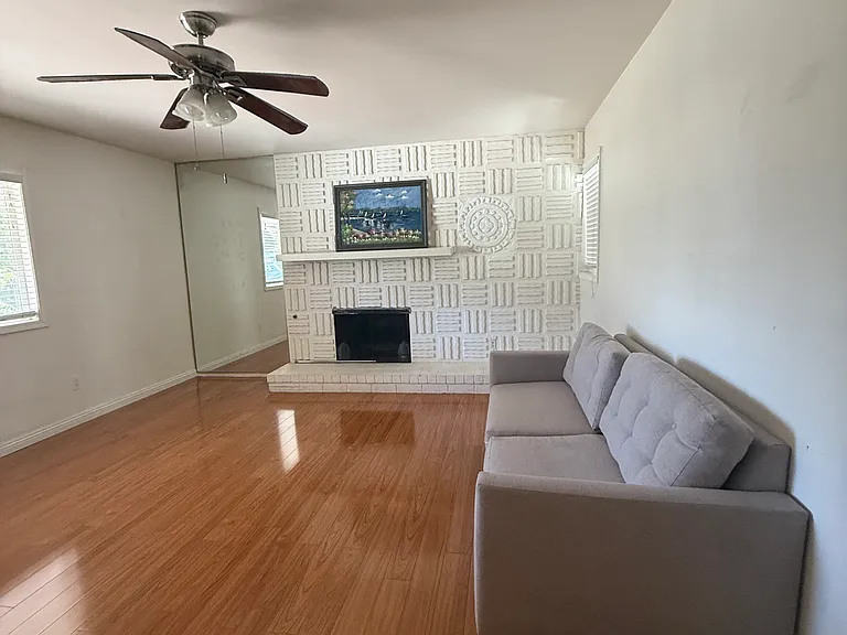 785 Libby Dr — Photo 11