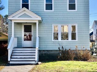 11 Inverness St, Portland, ME 04103