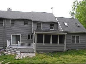 2nd image of 5 Mountain Rd