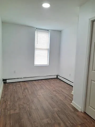 2 bed, 1.0 bath, 600 sqft, $1,950 — Photo 4
