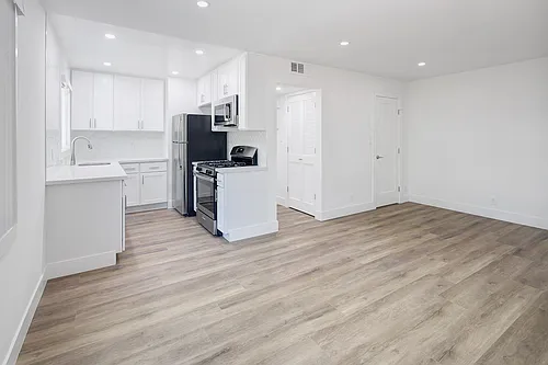 37 Reed Blvd #6F Photo 1