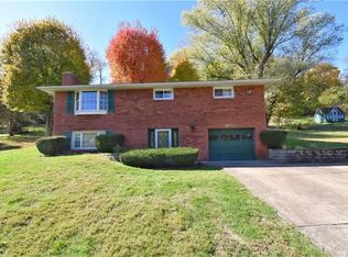 659 Boyer Rd, Venetia, PA 15367