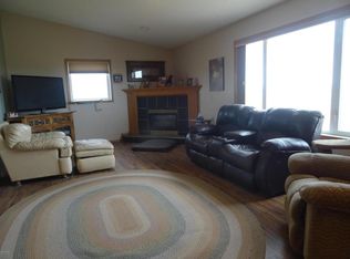 921 Luebbe Rd, Ulm, MT 59485