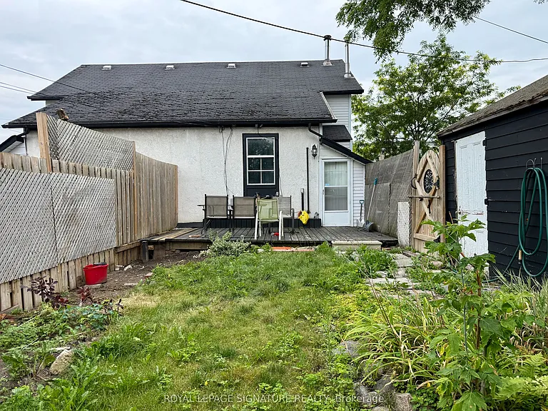 12 Hemlock Ave — Photo 19