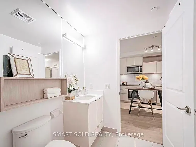 100 Dalhousie St #411 — Photo 24