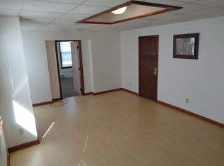 50 Blackstone River Rd APT 3, Worcester, MA 01607