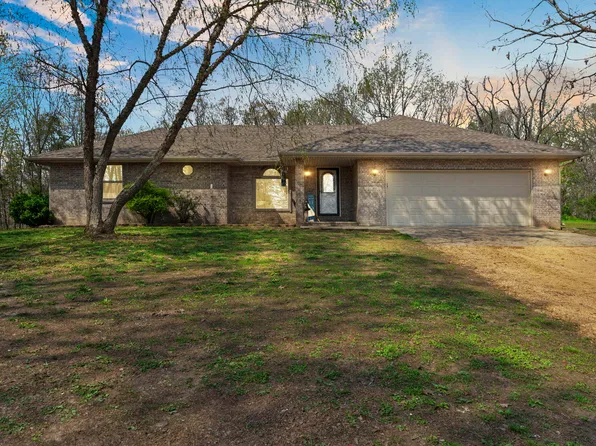 405 Log Cabin Road, Crane, MO 65633