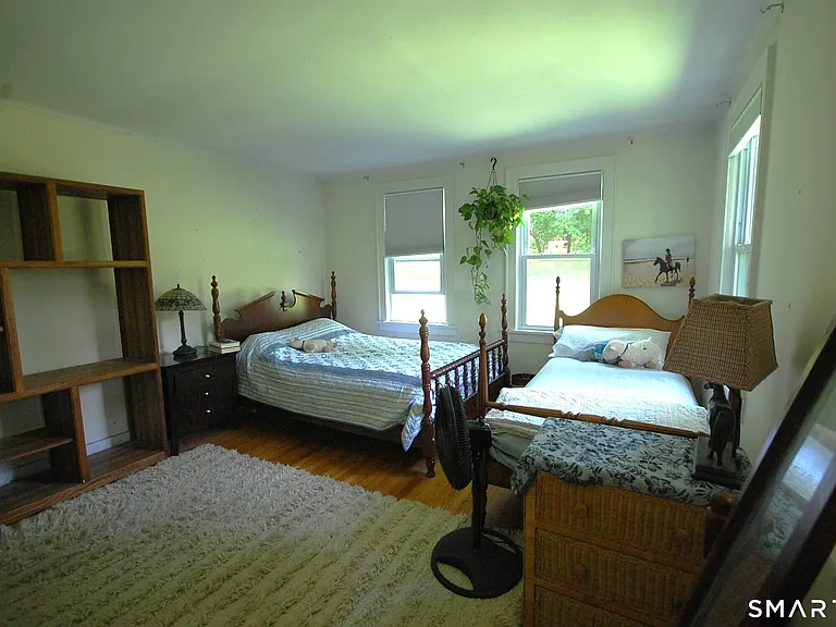 33 Barry Ave #1 — Photo 7