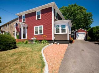 263 W Main Rd, Middletown, RI 02842