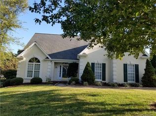 150 Woodfern Pl, Mooresville, NC 28115