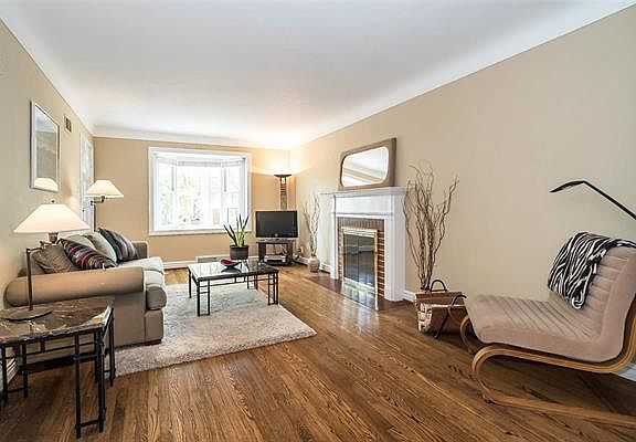 4th image of 1011 Joanna Ave