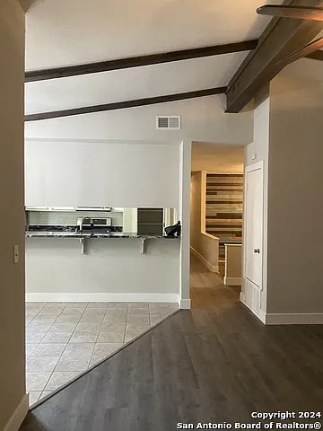 9526 Dunhill — Photo 11